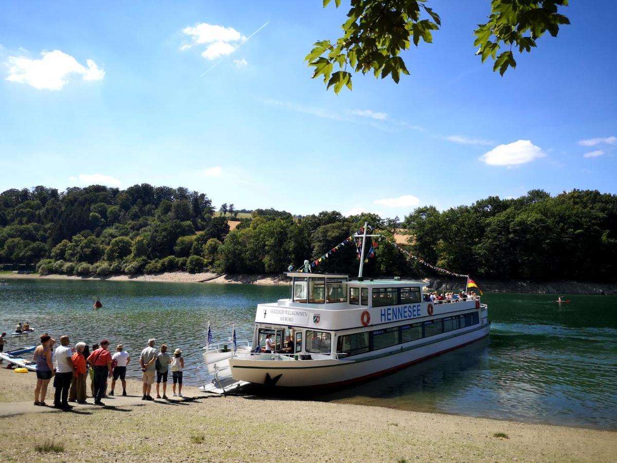 Ferienhaus Dana Meschede Bagian luar foto